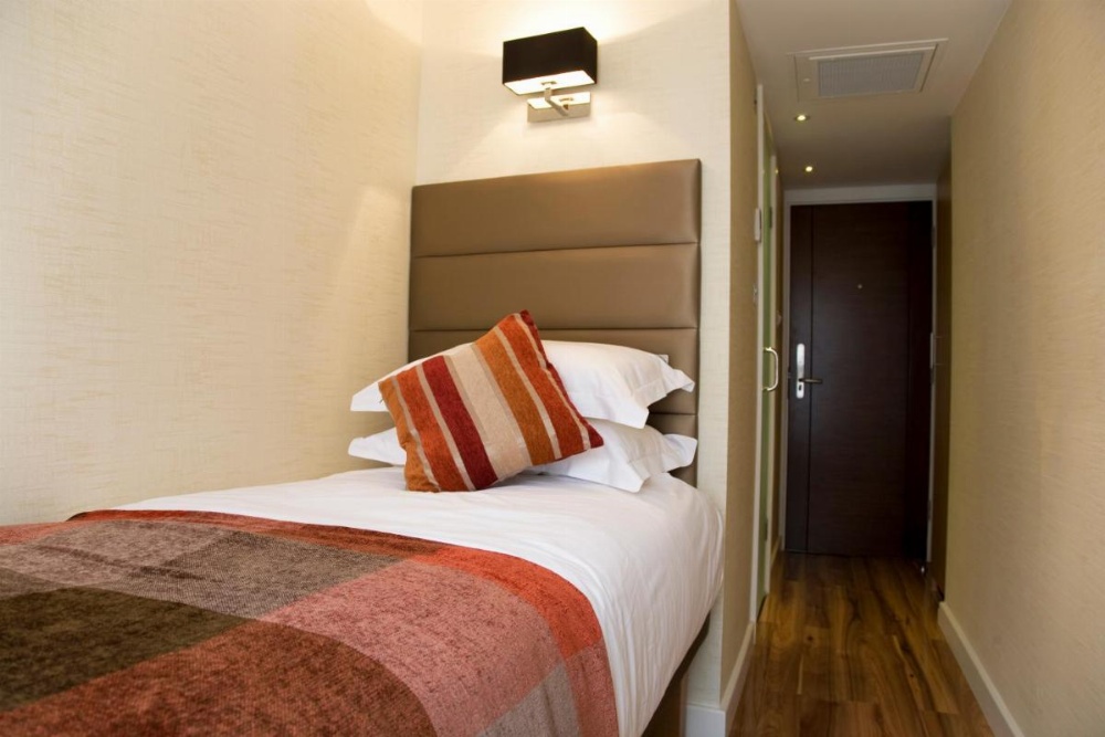 Superior Single Room